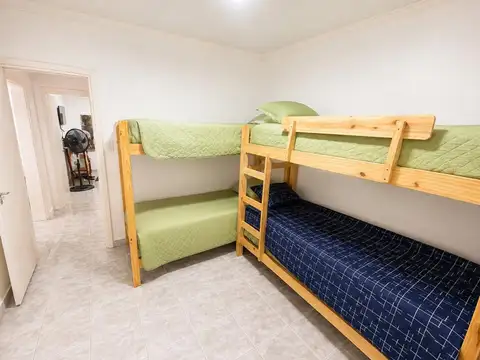 VENTA CASA MAS 4 DEPARTAMENTOS EN MONTE HERMOSO