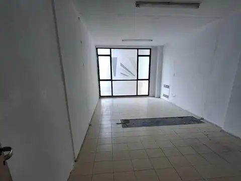 Oficina en Alquiler en Balvanera, $ 220.000