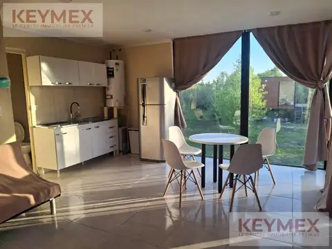 Casa 2 ambientes con 1 baño