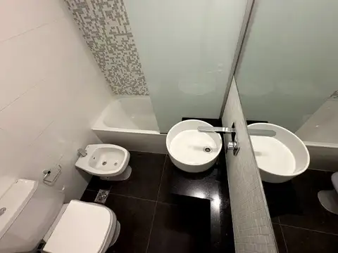 Oficina en Alquiler en Pichincha, $ 450.000