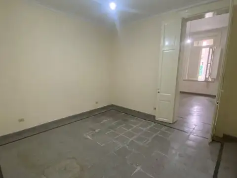 Casa 2 ambientes con 1 baño