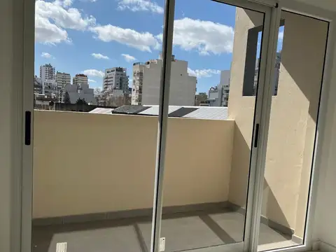 Departamento en Alquiler en Villa Crespo, $ 630.000