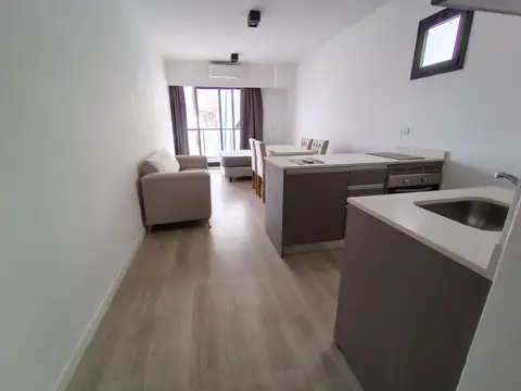 Paraguay 2400, Piso 11