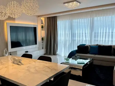 Departamento en Venta en Refinerias, USD 650.000