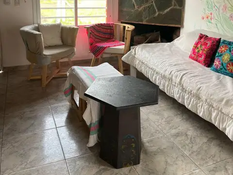 Depto Tipo Casa 3 ambientes con 2 baños