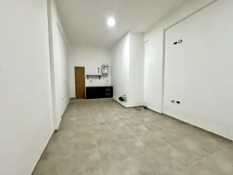 Local - Alquiler - Argentina, Tres de Febrero - Av La Plata 3445