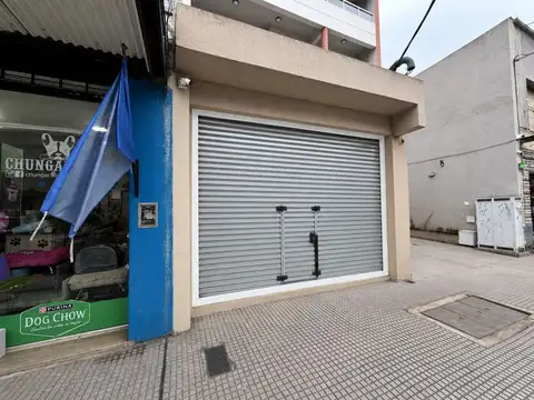 Av La Plata 3400
