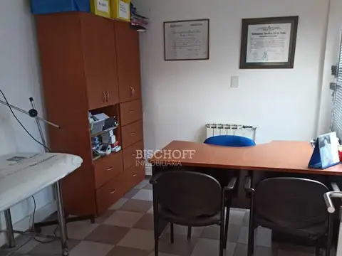 VENTA DE IMPORTANTE POLICLINICA EN VILLA GESELL