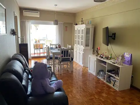 VENTA DEPARTAMENTO ALMAGRO 3 AMBIENTES COCHERA