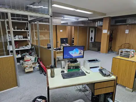 Oficina en Alquiler en Mataderos, $ 2.800.000