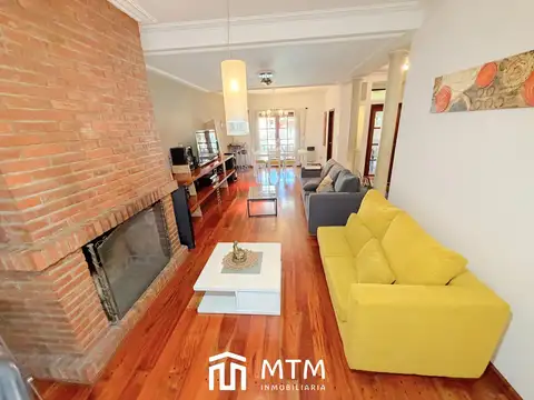 Casa en Venta en Arroyito, USD 340.000