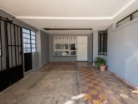 Depto Tipo Casa en Venta de 4 ambientes