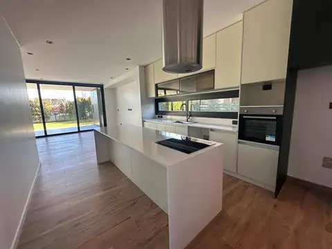 Casa en Venta al Noroeste