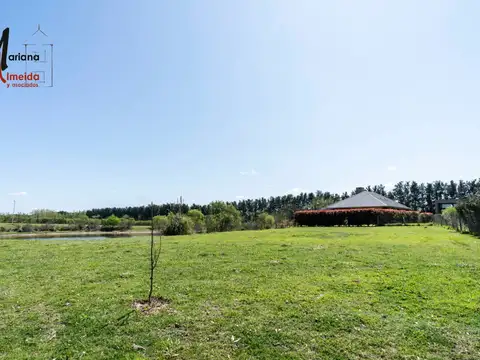 LOTE EN VENTA EN BARRIO PRIVADO "MONET"