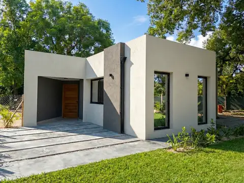 Casa Chalet  en Venta en Muñiz, San Miguel, G.B.A. Zona Norte