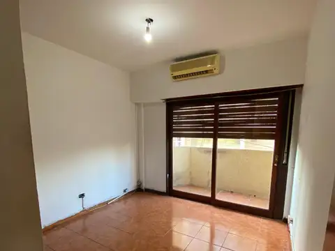 Departamento  de 2 ambientes y cochera en venta en Muñiz