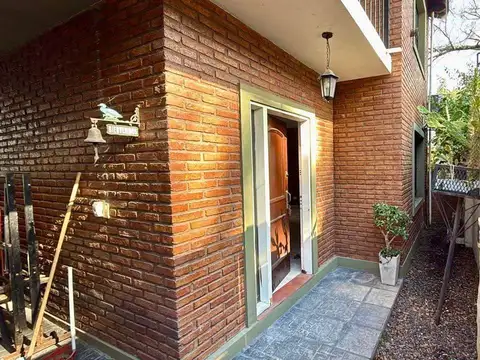 AV. LISANDRO DE LA TORRE al 600