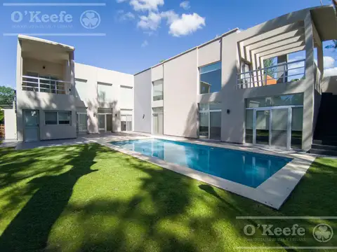 Casa 6 ambientes con 3 baños