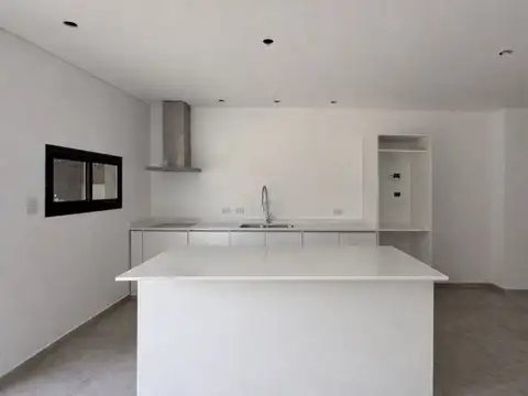 VENTA DUPLEX SPRINGPARK PILAR 5AMB PARRILLA Y PARQUE