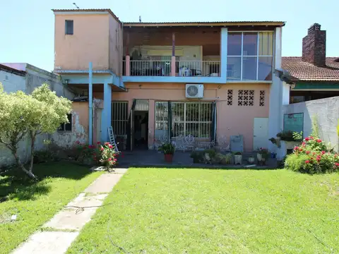 Depto Tipo Casa en Venta en Haedo, USD 99.000