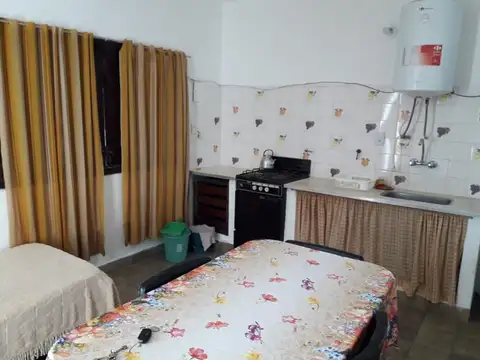 Casa 7 ambientes con 3 baños