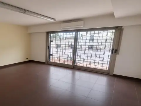 Galpon en Alquiler en Villa Ortuzar, USD 3.500
