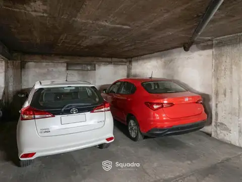 VENTA - Cochera en 1° piso con rampa de hormigón - Zona Centro, Rosario.