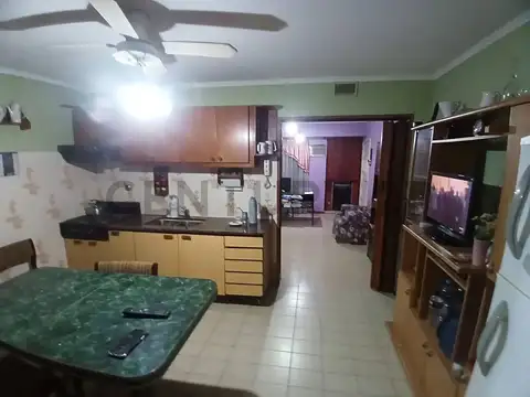 Venta de PH 3 Ambientes APTO CREDITO, Villa Ballester, Centro. General San Martín