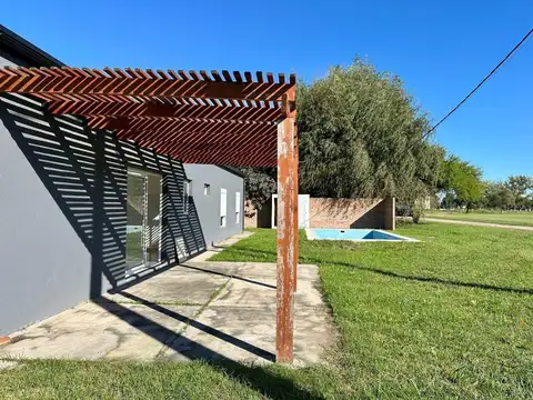 Casa en Venta con 1 cochera