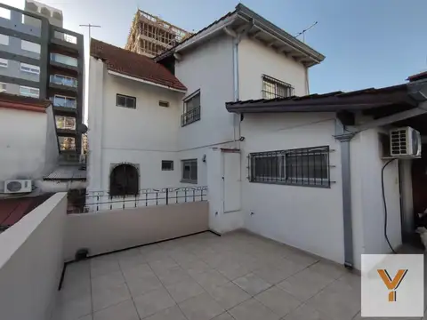 PH en venta - 3 Dormitorios 2 Baños - Quilmes