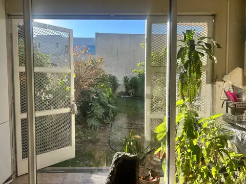 Depto Tipo Casa en Alquiler de 4 ambientes