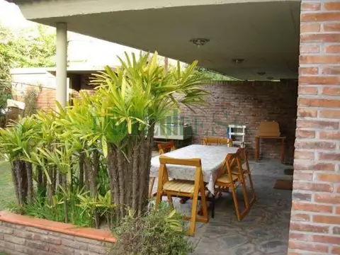 Casa en Alquiler Temporal en Pinamar, USD 2.400