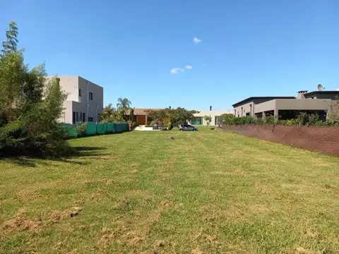 lote en venta en Santa Guadalupe Pilar del este