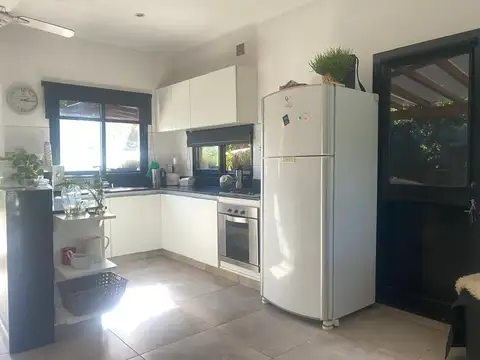 Casa en Venta 4 Ambientes en San Eduardo - Pilar Del Este