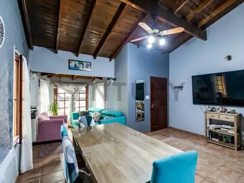 Casa en Venta en Martin Coronado, USD 195.000