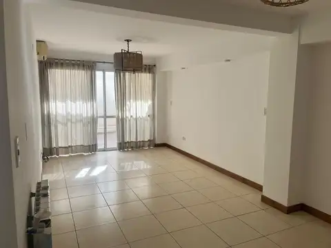Departamento en Alquiler en Godoy Cruz, $ 750.000