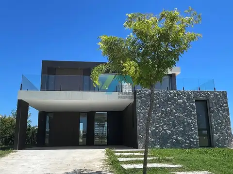 Casa  en Alquiler en Costas, Puertos, Escobar
