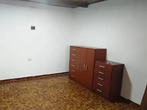 Depto Tipo Casa en Alquiler de 1 dormitorio