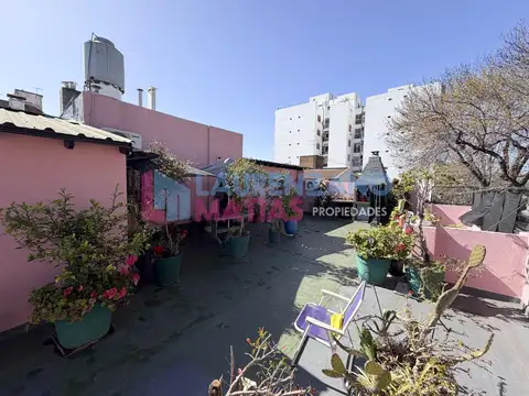 VENTA – PH 4 AMBIENTES CON TERRAZA EN AGRONOMIA
