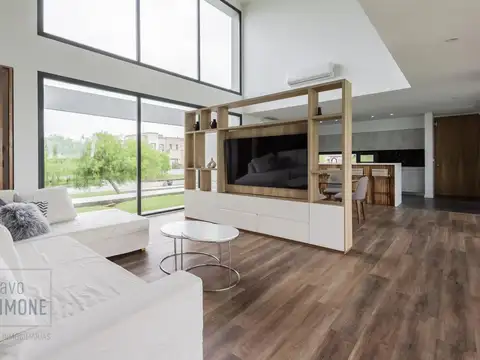 Casa en Venta 1 año
