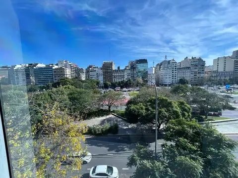 Oficina en Alquiler en Retiro, USD 3.600