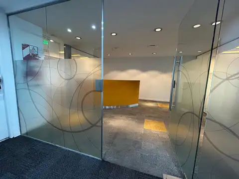 Oficina Monoambiente con 3 baños