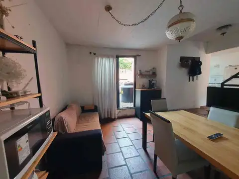 Depto Tipo Casa en Venta 25 años
