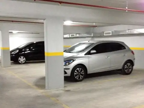 Cochera en Alquiler Fija