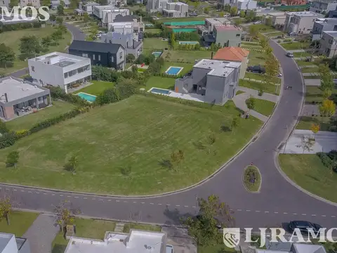 Terreno en Venta en Puertos - Barrio Ceibos, USD 125.000