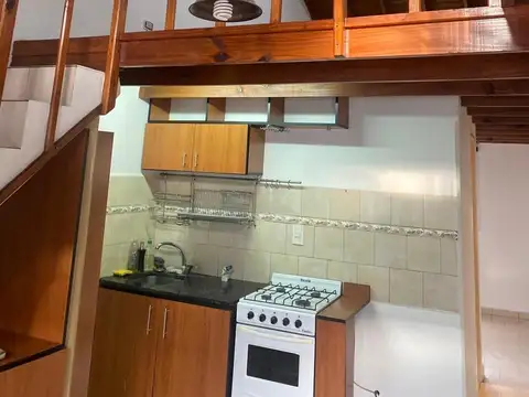 Depto Tipo Casa en Venta con 1 cocheras