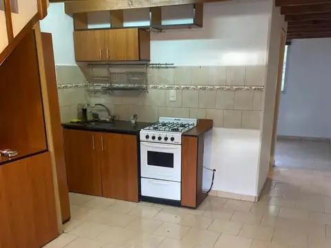 Depto Tipo Casa en Venta de 3 ambientes