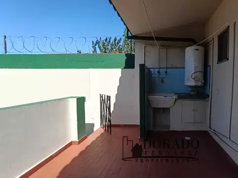 Depto Tipo Casa en Alquiler de 2 ambientes
