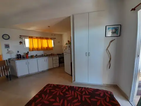 Depto Tipo Casa en Alquiler con 1