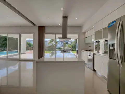 Casa en Venta al Noreste
